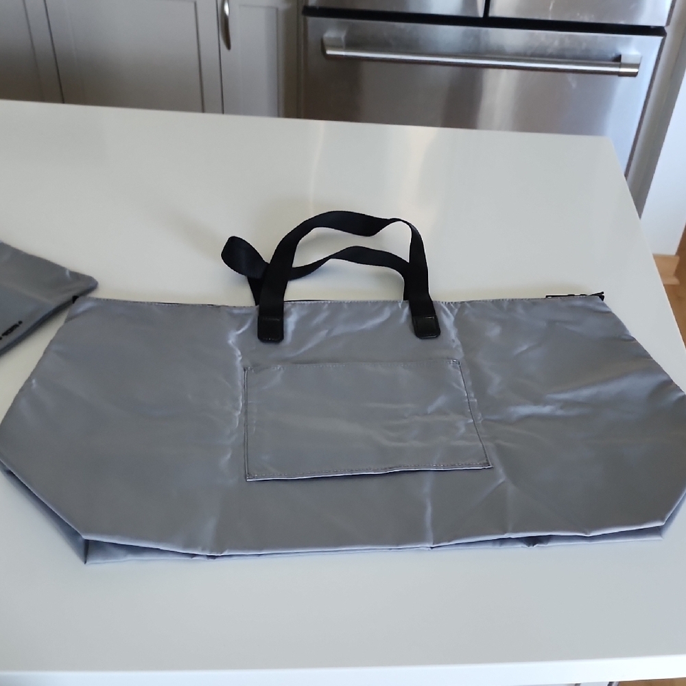 Tumi Just In Case Travel Tote - Picture 9 of 14